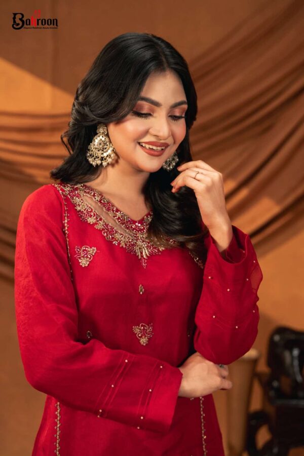 Mahnoor Hand Crafted Three Piece Ethnic Suit for Women