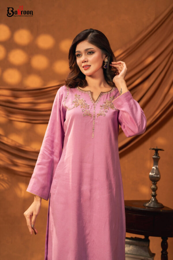 Inaya Hand Crafted Two Piece Ethnic Suit for Women Lavender S-XL