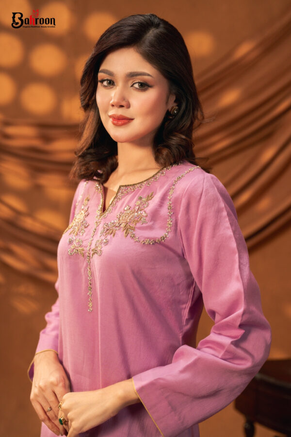 Inaya Hand Crafted Two Piece Ethnic Suit for Women Lavender S-XL