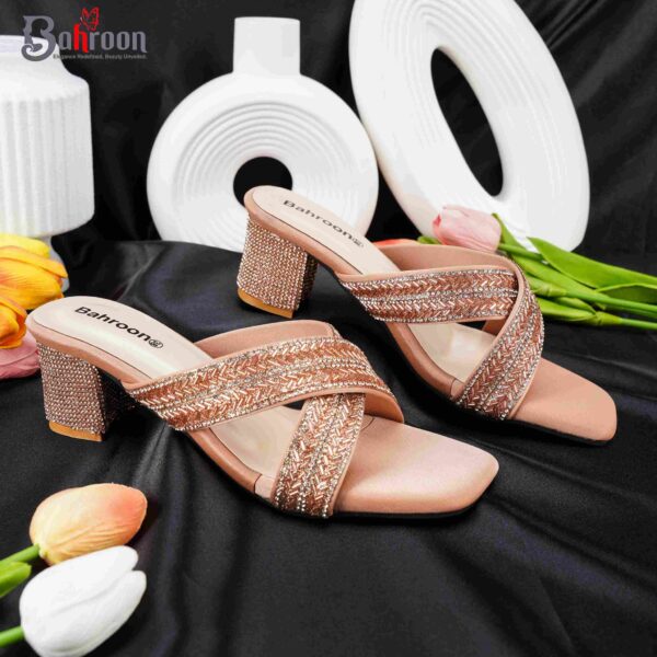 Premium Handcrafted Heels (𝐒𝐨𝐧𝐚𝐥𝐢)