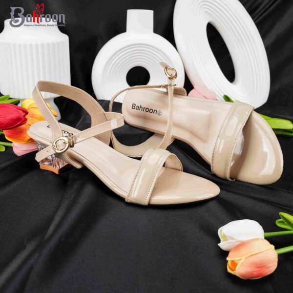 Premium Heel (𝑵𝒊𝒓𝒋𝒉𝒂𝒓)
