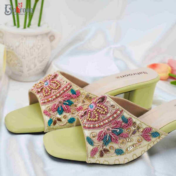 Premium Handcrafted Heel (𝑷𝒖𝒔𝒉𝒑𝒊𝒕𝒂)