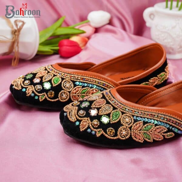 Premium Handcrafted Jutti (𝑵𝒐𝒃𝒐𝒓𝒖𝒑𝒂)