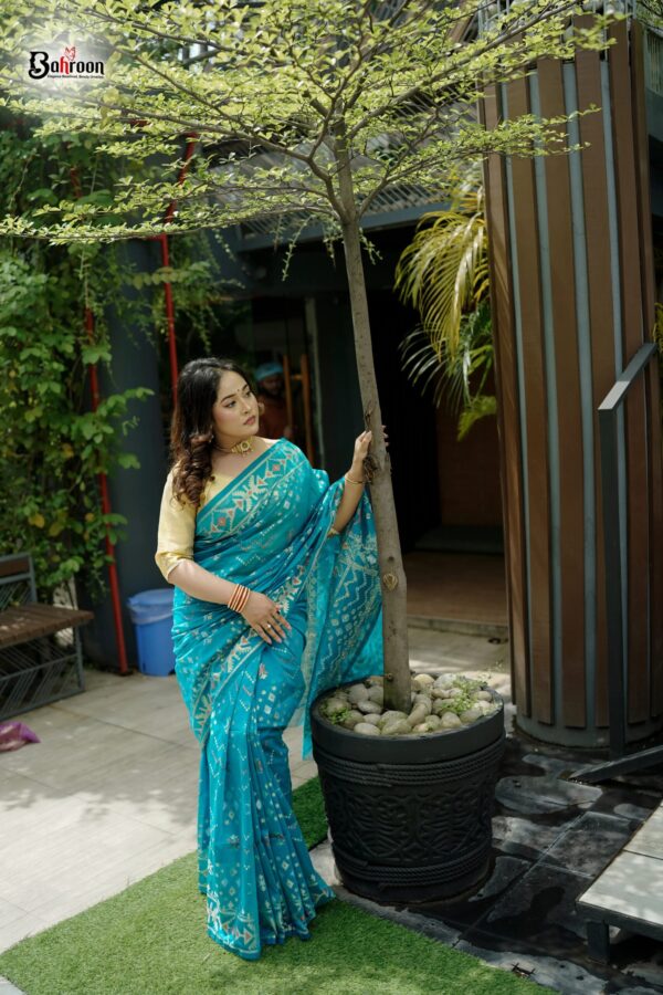 Aqua Blue Zari Buti Jamdani Saree