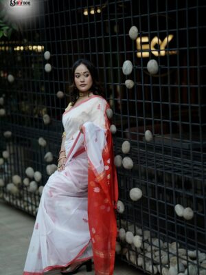 চিত্তরঞ্জন তাঁতের সাদা লাল বুটি শাড়ি