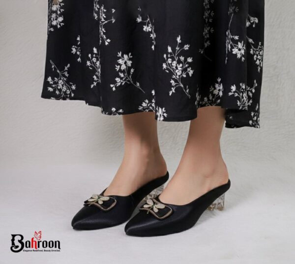 Premium Handcrafted Heel (𝑳𝒂𝒗𝒐𝒏𝒏𝒐)