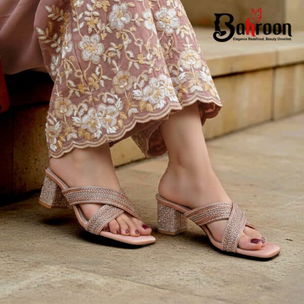 Premium Handcrafted Heels (𝐒𝐨𝐧𝐚𝐥𝐢)