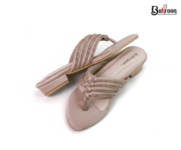 Premium Handcrafted Flats (𝘾𝙝𝙖𝙣𝙙𝙧𝙖 𝙈𝙤𝙡𝙡𝙞𝙠𝙖)