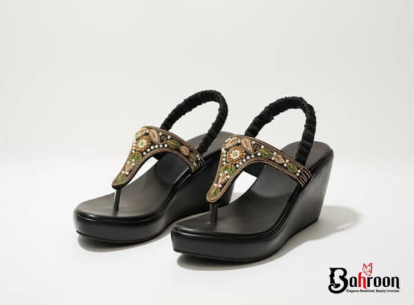 Premium Handcrafted Wedges (Komolika)