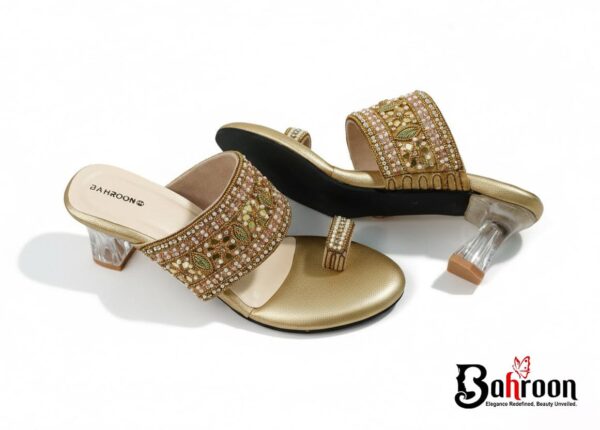 Premium Handcrafted Heel ( 𝐓𝐡𝐞 𝐙𝐚𝐫𝐢 𝐁𝐥𝐨𝐜𝐤 )