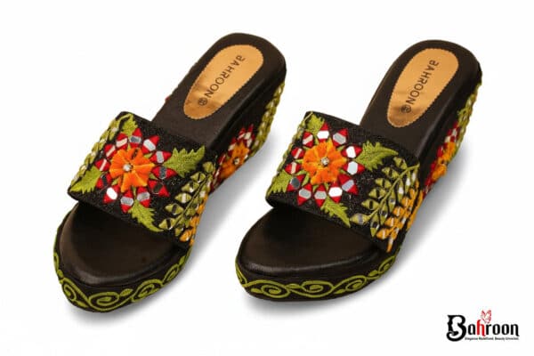 Premium Handcrafted Wedges (Zeenat)