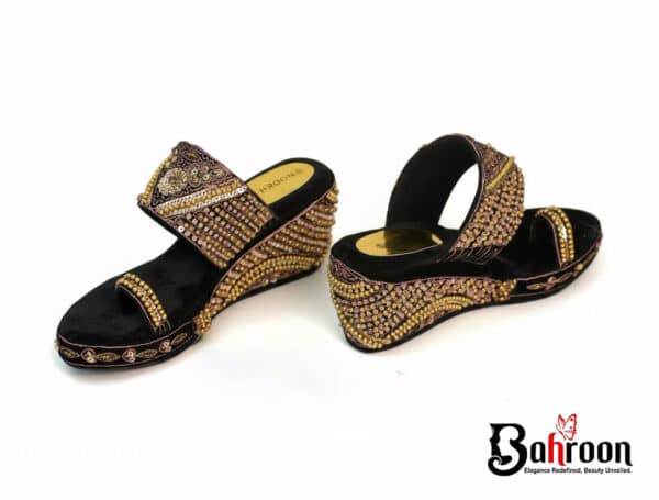 Premium Handcrafted Wedges (Konok)