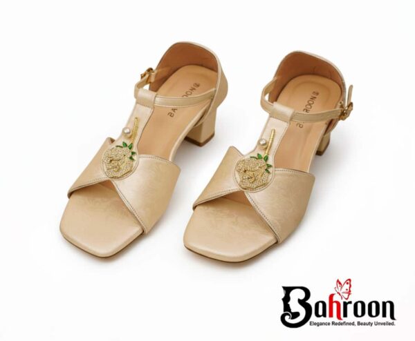 Premium Handcrafted Heel (𝐀𝐦𝐨𝐫𝐚 𝐁𝐞𝐥𝐥𝐞)