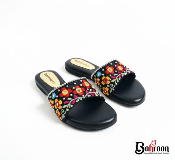 Premium Handcrafted Sandal (𝐁𝐚𝐡𝐫𝐨𝐨𝐧 𝐁𝐥𝐨𝐬𝐬𝐨𝐦 𝐒𝐥𝐢𝐝𝐞𝐬)