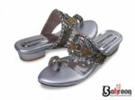 Premium Handcrafted Flats (𝑹𝒂𝒋𝒂𝒕𝒂)