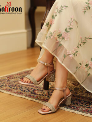 Premium Handcrafted Heel (𝑴𝒐𝒏𝒊𝒎𝒂𝒍𝒂)
