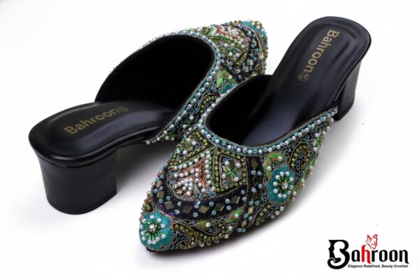 Premium Handcrafted Half pump (𝑷𝒂𝒌𝒉𝒊𝒓𝒂𝒋)
