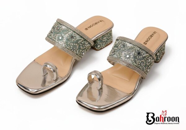 Premium Handcrafted Heel (𝐌𝐞𝐡𝐫𝐨𝐬𝐡)
