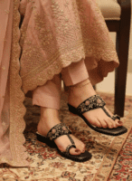 Premium Handcrafted Flats (𝑩𝒂𝒉𝒓𝒐𝒐𝒏 𝑩𝒍𝒊𝒔𝒔)