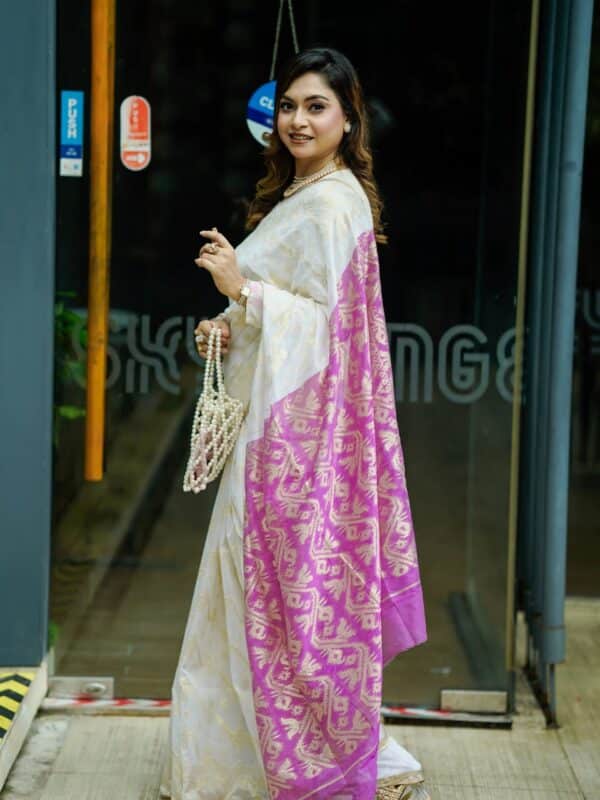 Shorno Jori Jamdani Saree - Purple