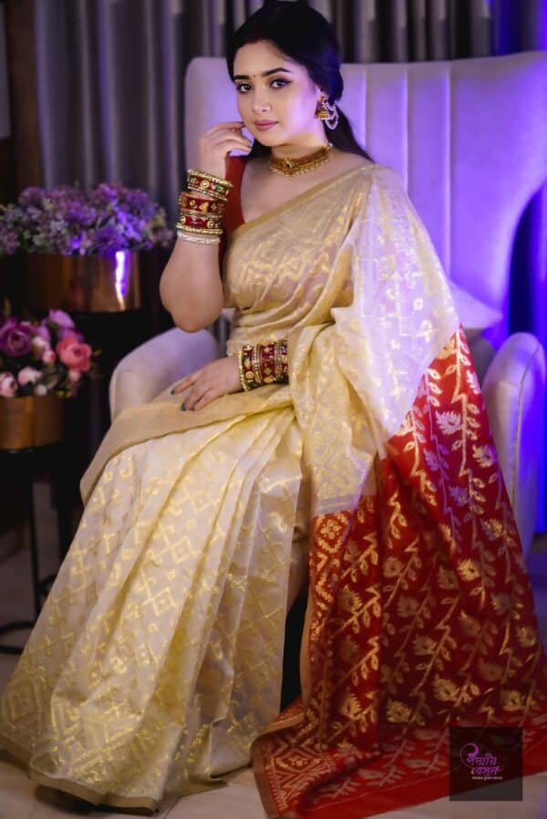 Shorno Jori Jamdani Saree