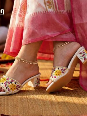Premium Handcrafted Heel (𝐆𝐮𝐥𝐧𝐚𝐳)