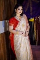 Rose Border Gold Zari Jamdani Saree